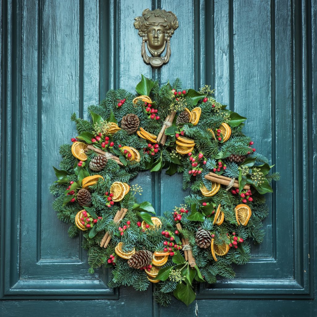 Christmas Wreath - Christmas Trivia Questions